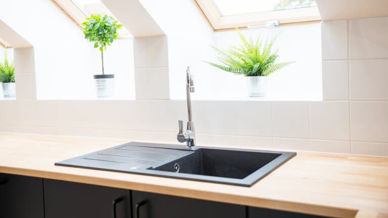15 Ideas for Black Kitchen Sinks That Will Instantly Change Your Kitchen