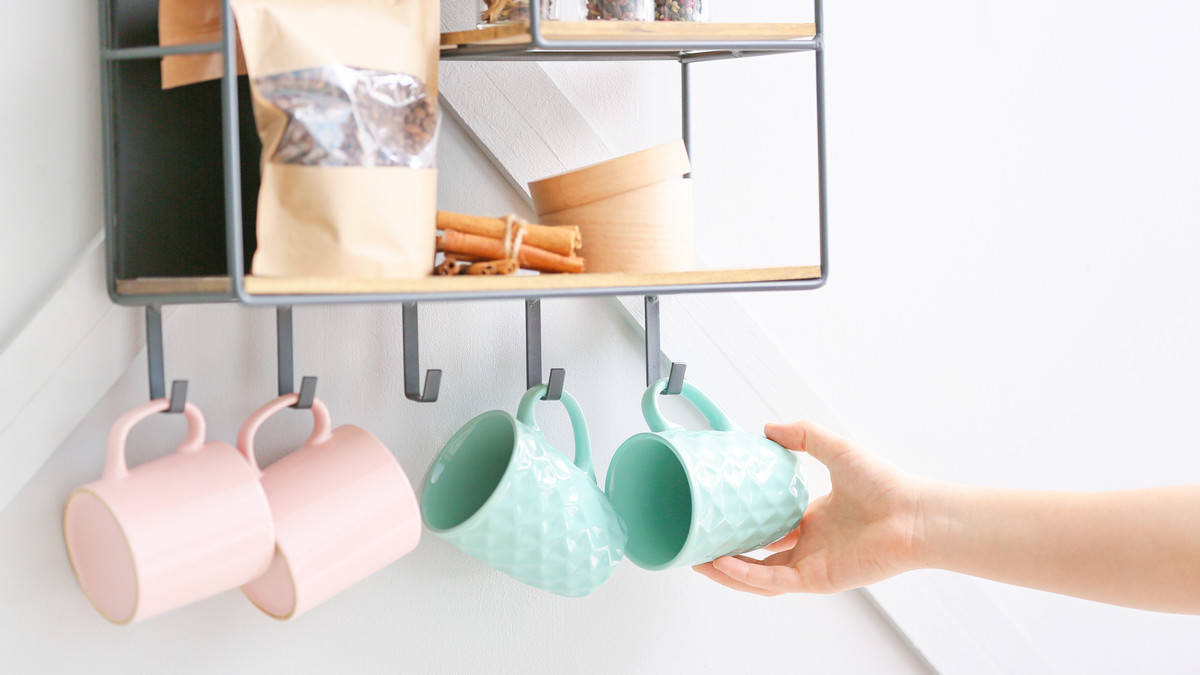 How to Organize Your Coffee Cups - Kitchen Coffee Mug Organization Ideas