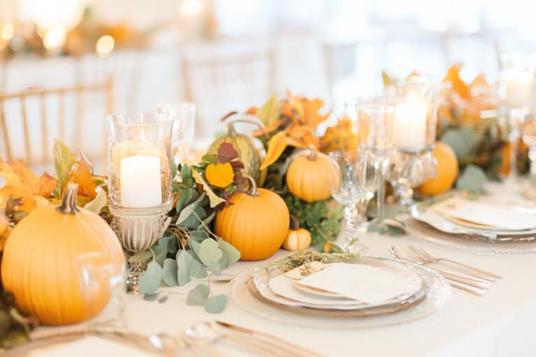 24 Easy Fall Dining Room Table Decor You Can Do in a Pinch